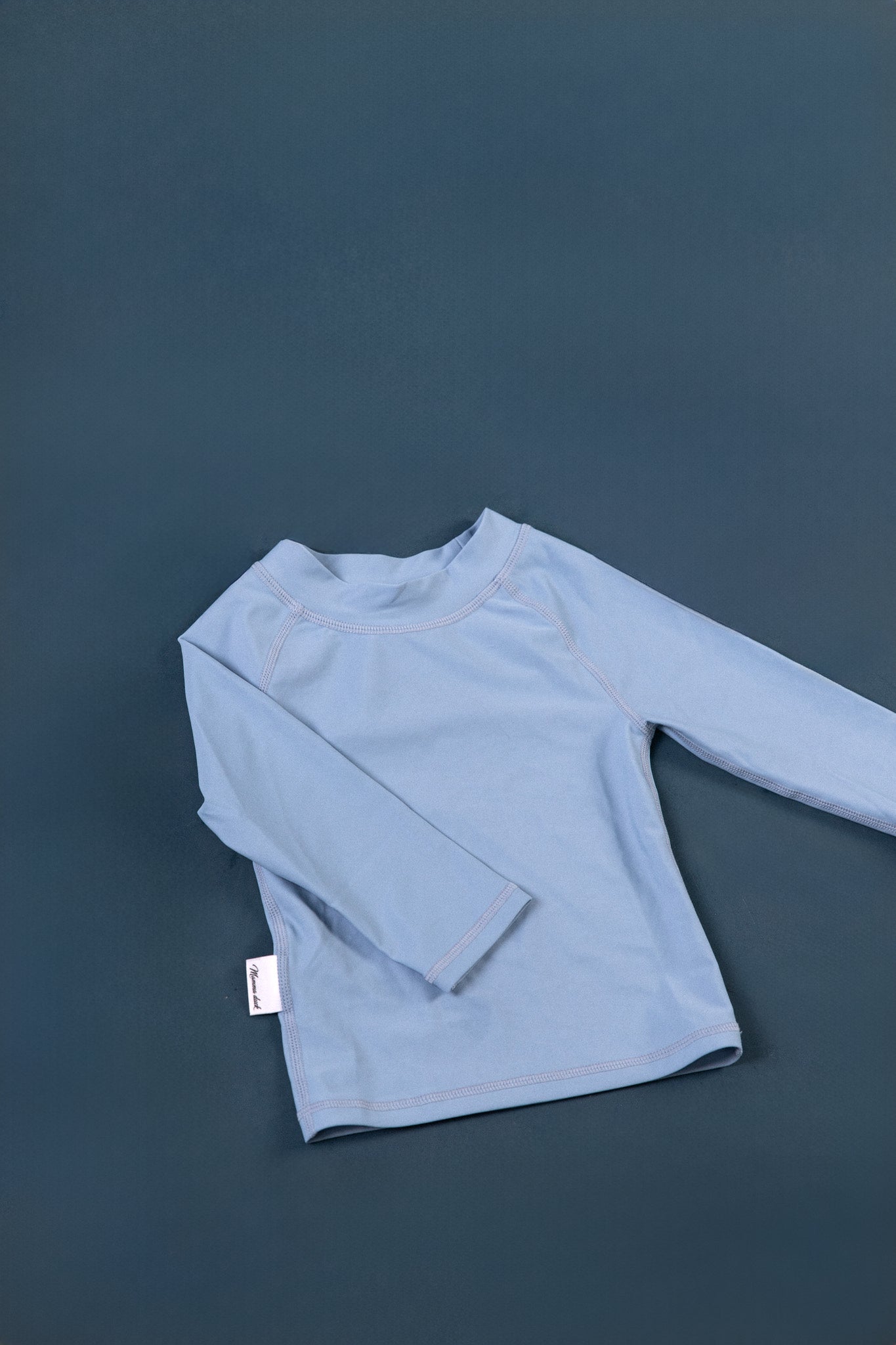 Remera Bali UPF+50 manga larga Celeste