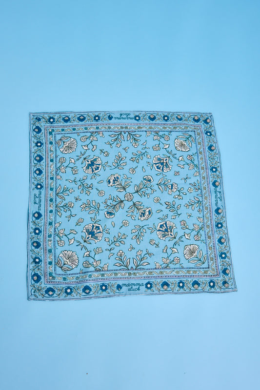 Bandana botánica celeste